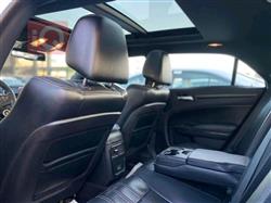 کرایسلەر 300